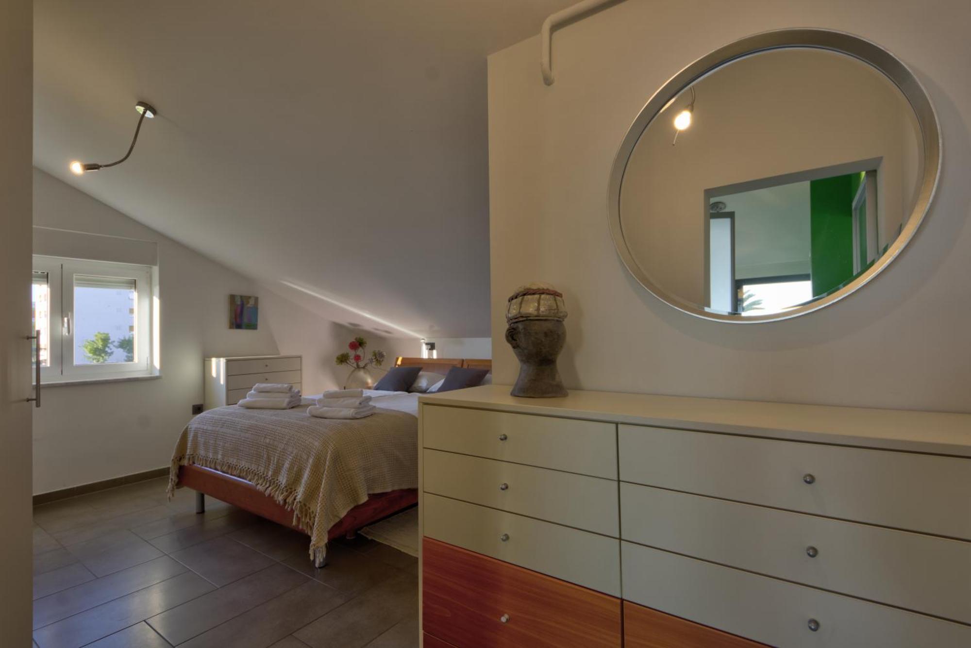 Penthouse Belvedere City View With Private Parking Fiume Esterno foto