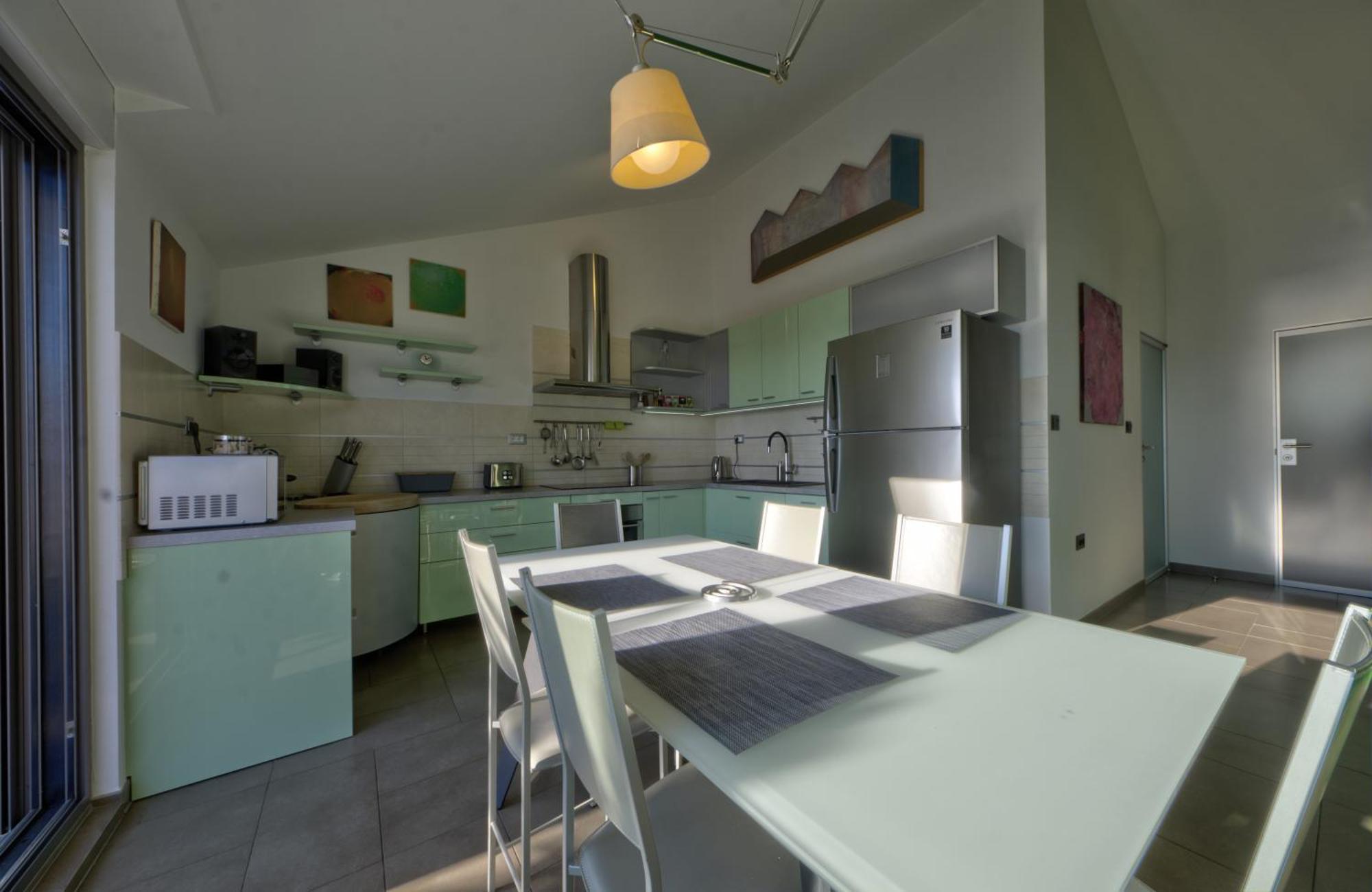 Penthouse Belvedere City View With Private Parking Fiume Esterno foto