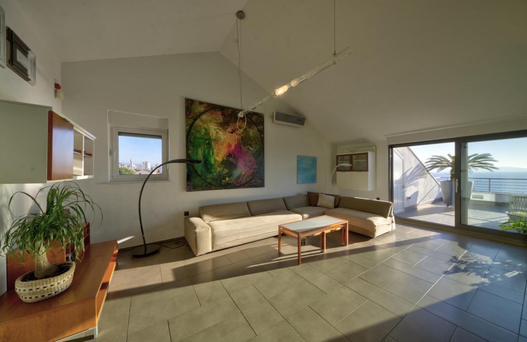 Penthouse Belvedere City View With Private Parking Fiume Esterno foto